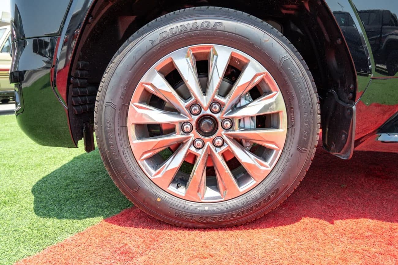 2026 Toyota Land Cruiser GXR thumbnail 8