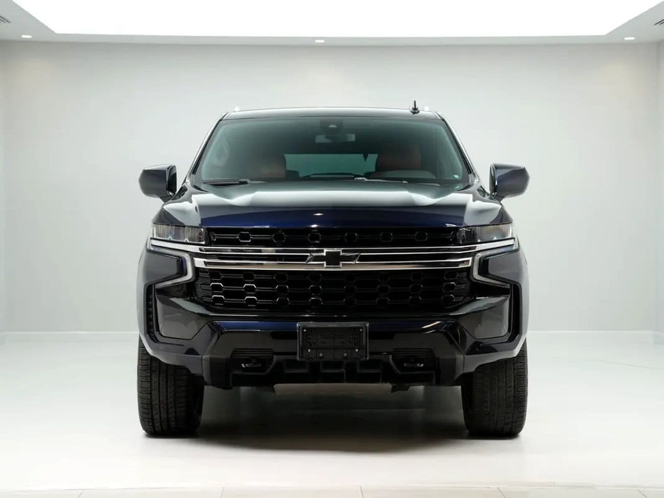2021 Chevrolet Tahoe LT thumbnail 2