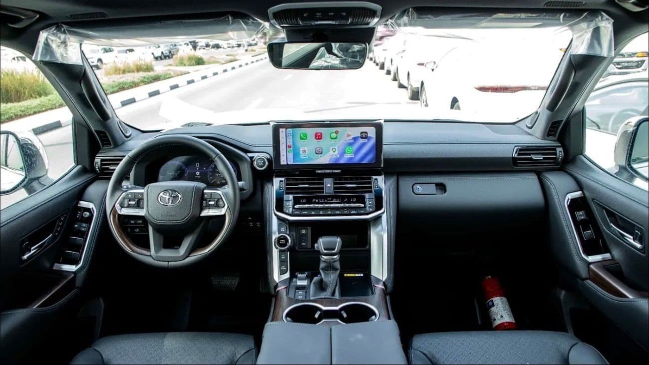 2026 Toyota Land Cruiser VXR thumbnail 5