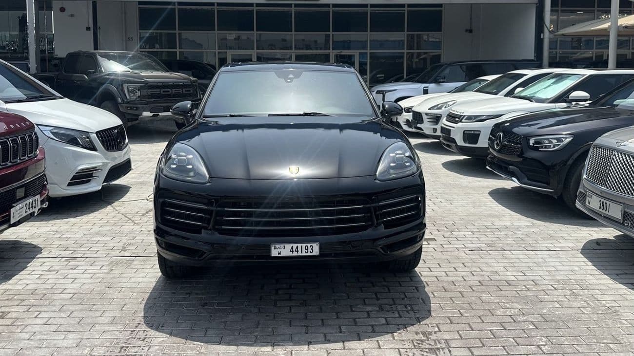 2022 Porsche Cayenne STANDARD thumbnail 3