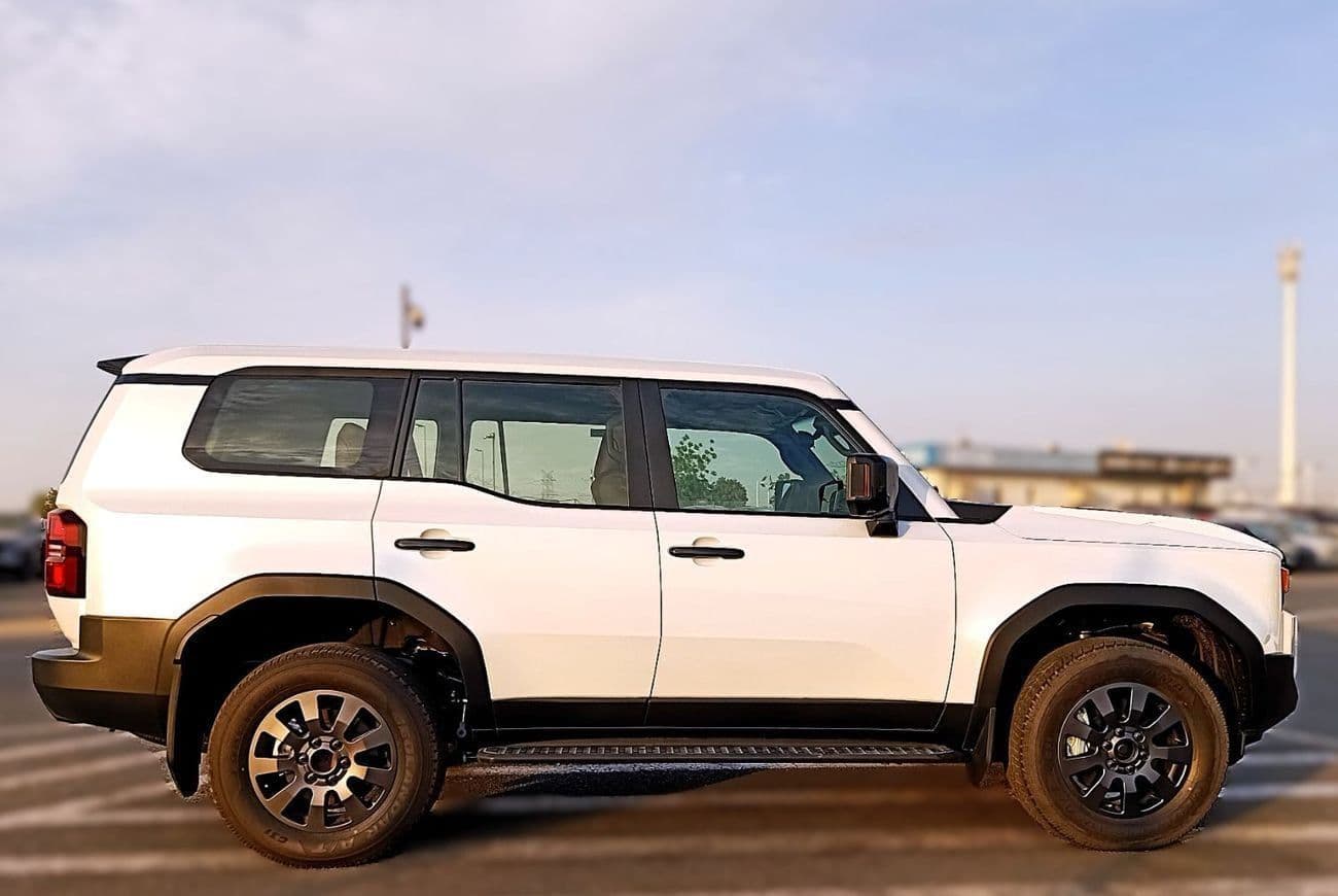 2026 Toyota Prado ADVENTURE thumbnail 4