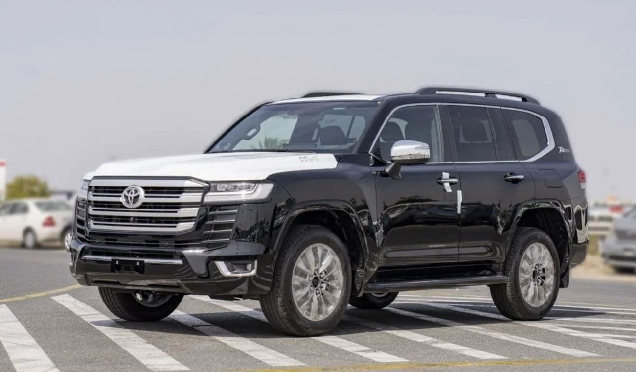 2026 Toyota Land Cruiser VXR thumbnail 3