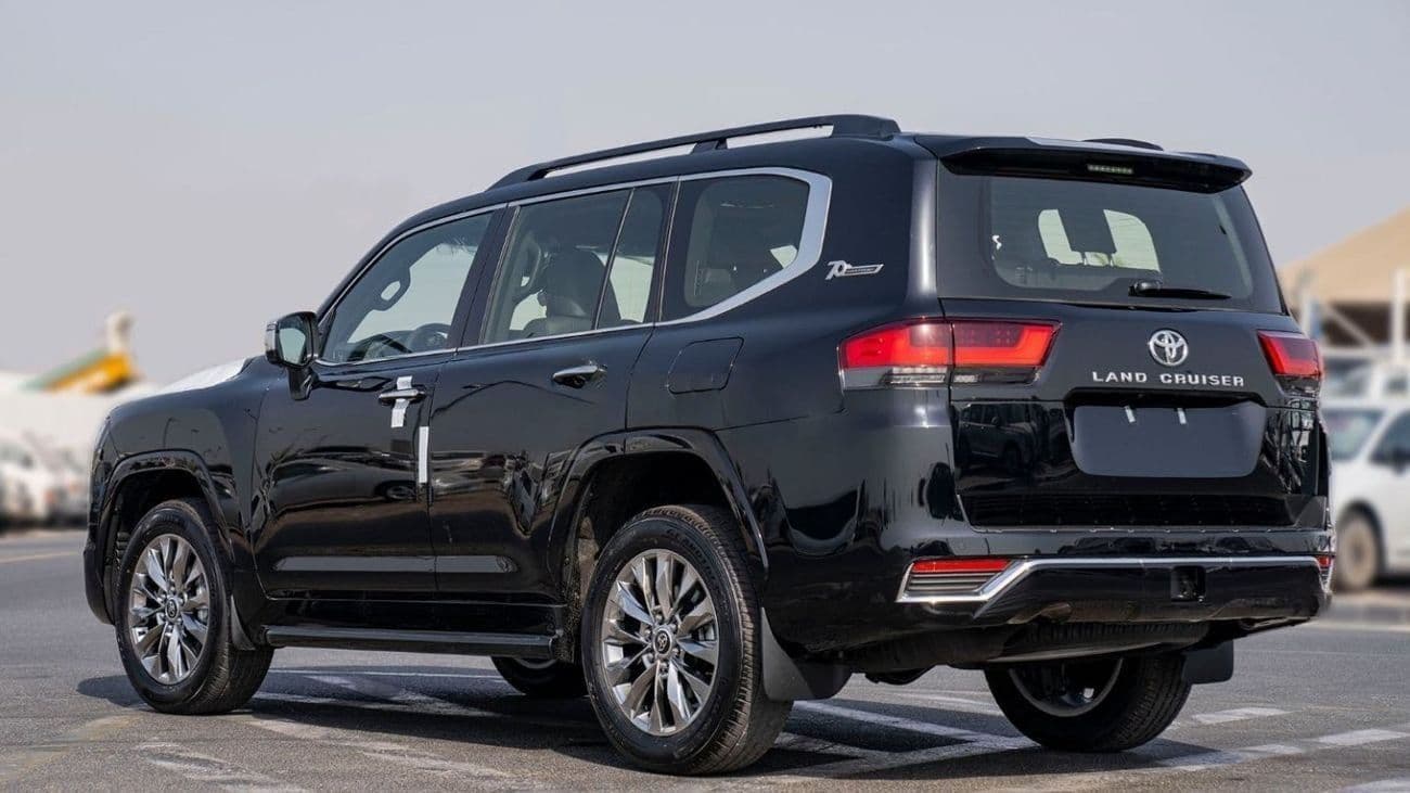 2025 Toyota Land Cruiser VX thumbnail 5