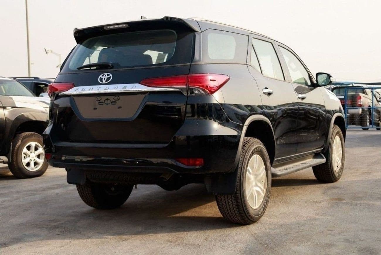 2025 Toyota Fortuner EXR thumbnail 3