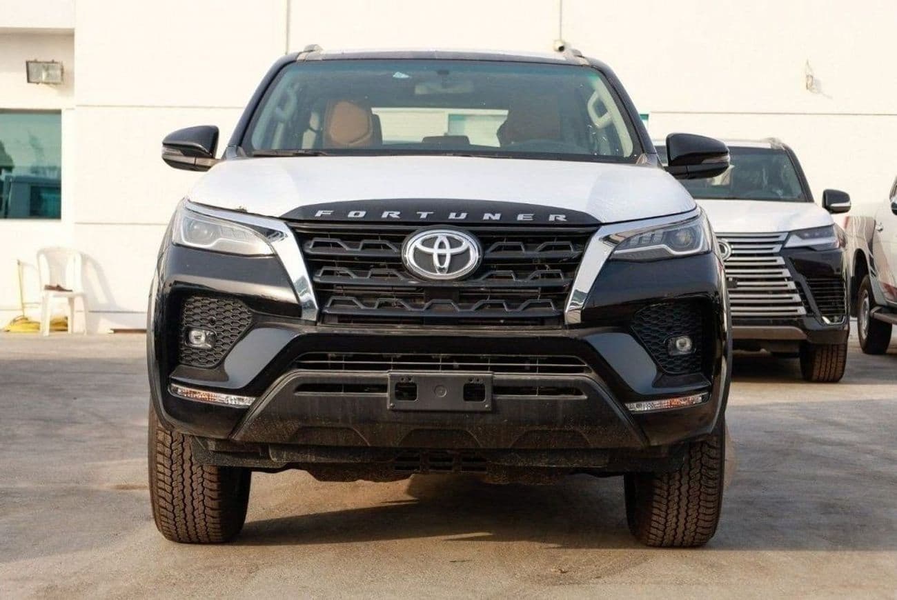 2025 Toyota Fortuner EXR thumbnail 2