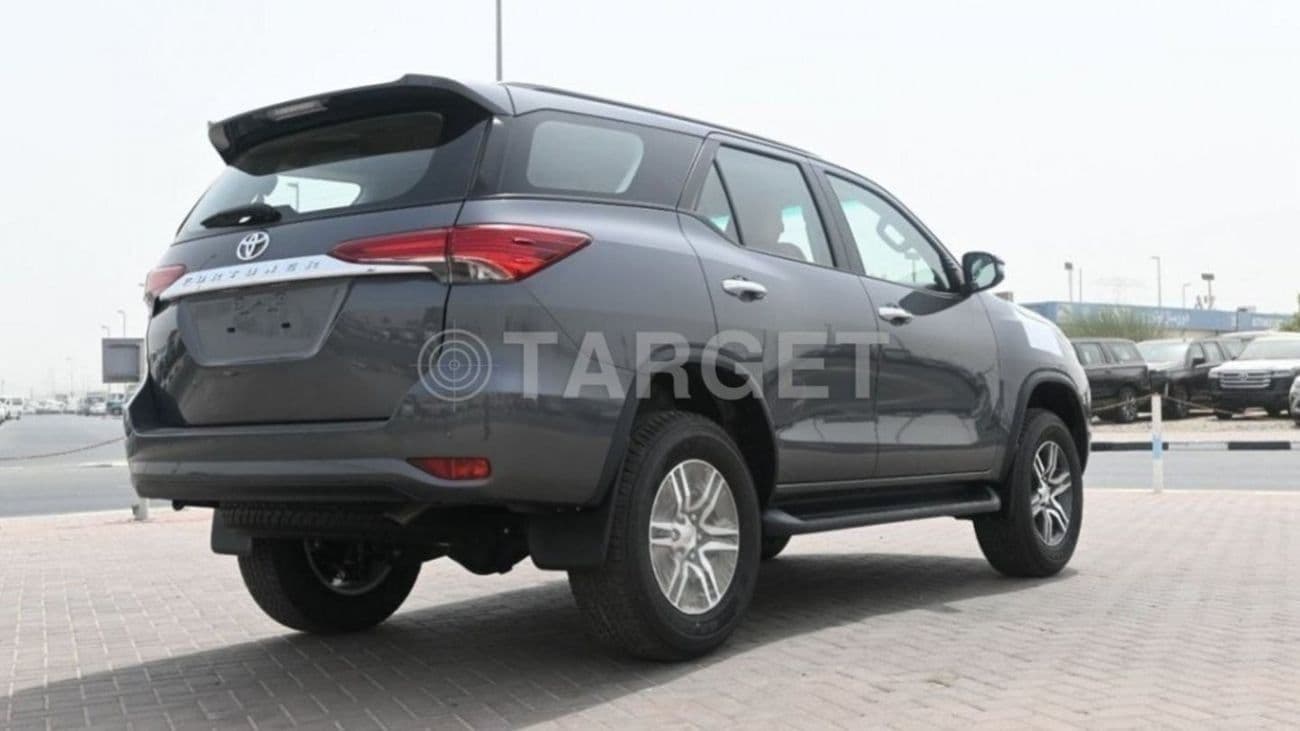 2025 Toyota Fortuner EXR thumbnail 3