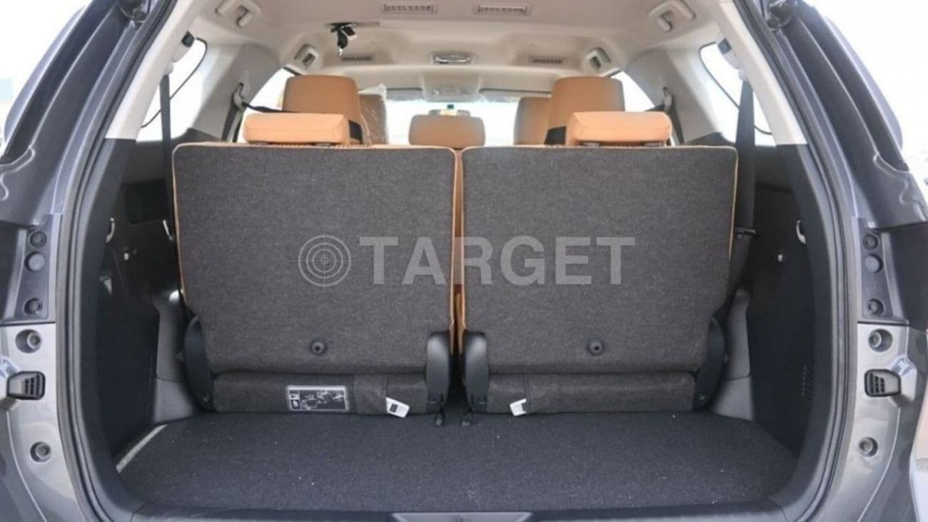 2025 Toyota Fortuner EXR thumbnail 6