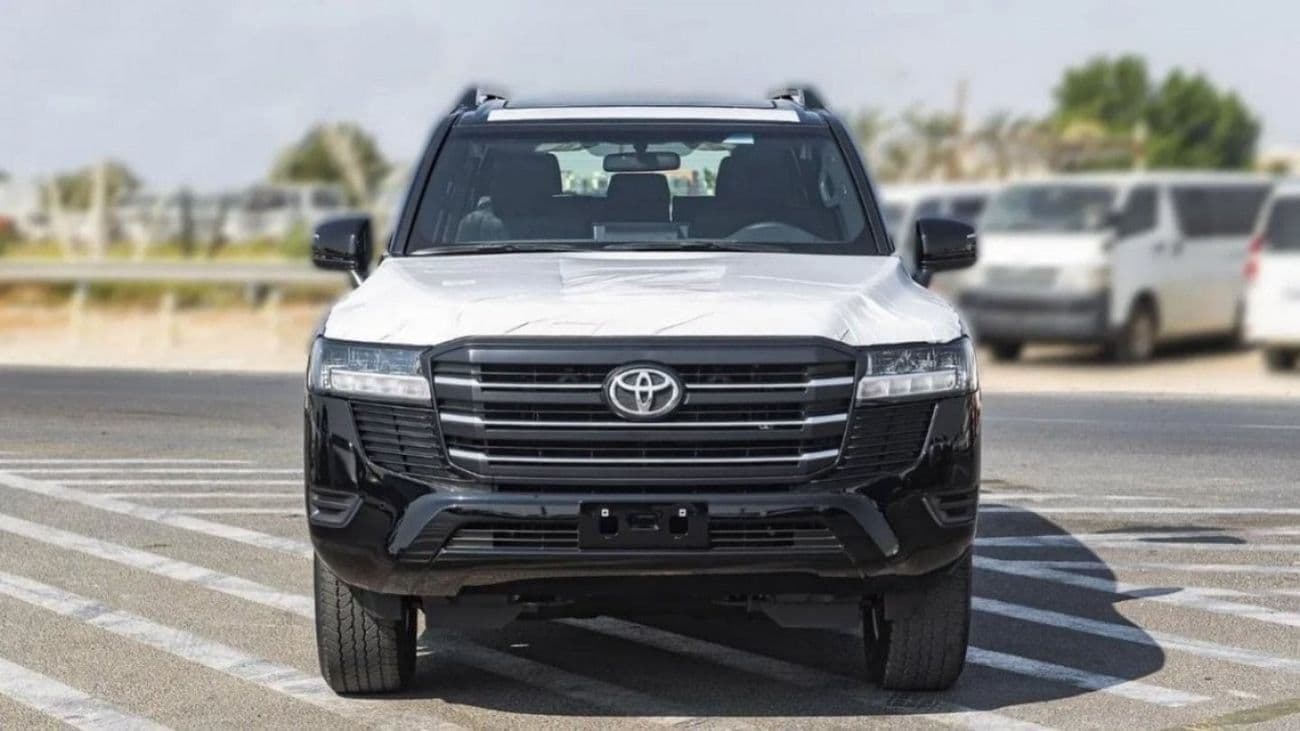 2024 Toyota Land Cruiser GXR thumbnail 2
