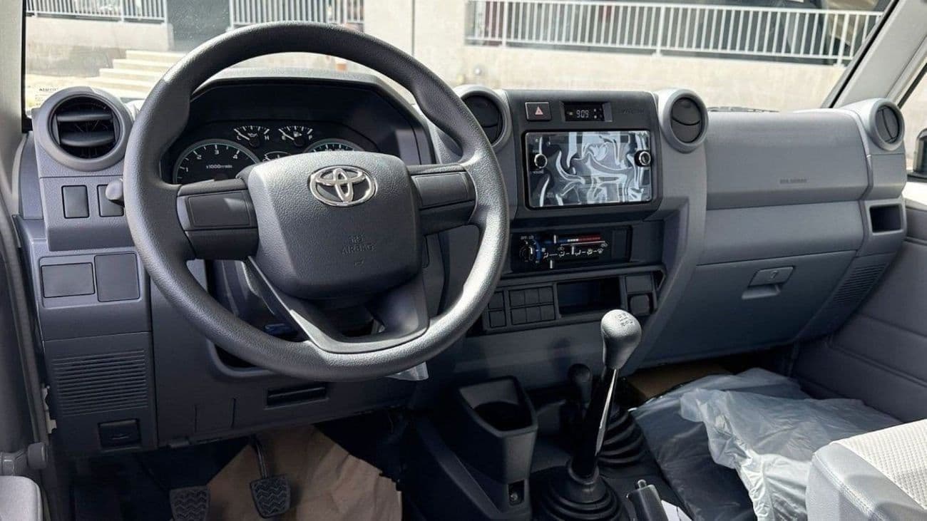 2026 Toyota Land Cruiser Pick Up thumbnail 7