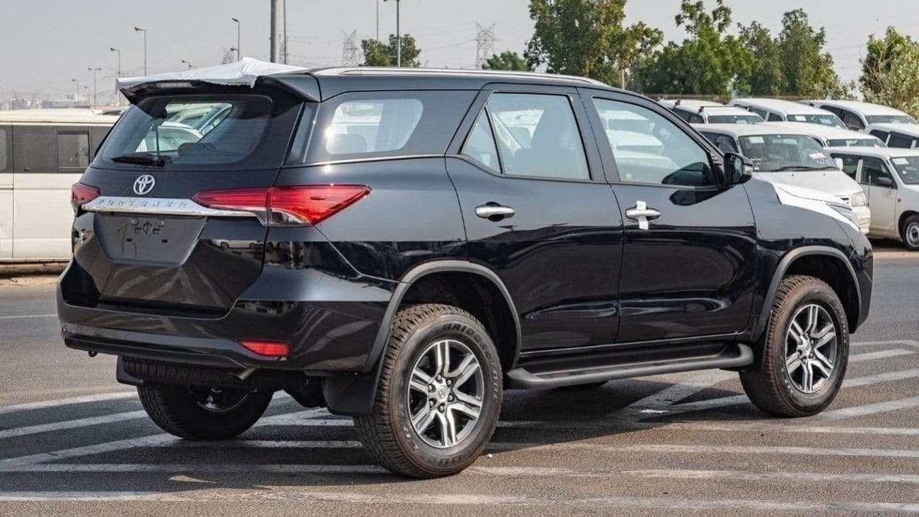 2026 Toyota Fortuner EXR thumbnail 3