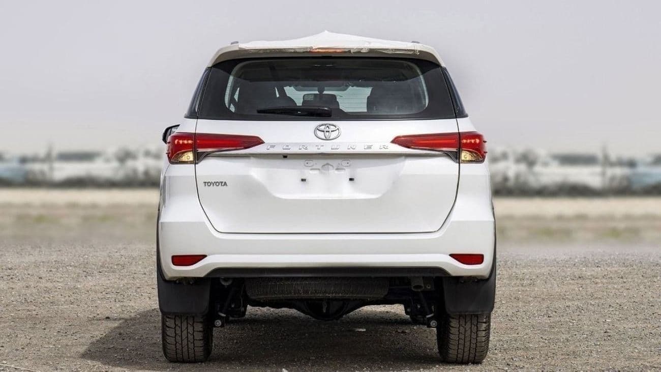 2025 Toyota Fortuner EXR thumbnail 7