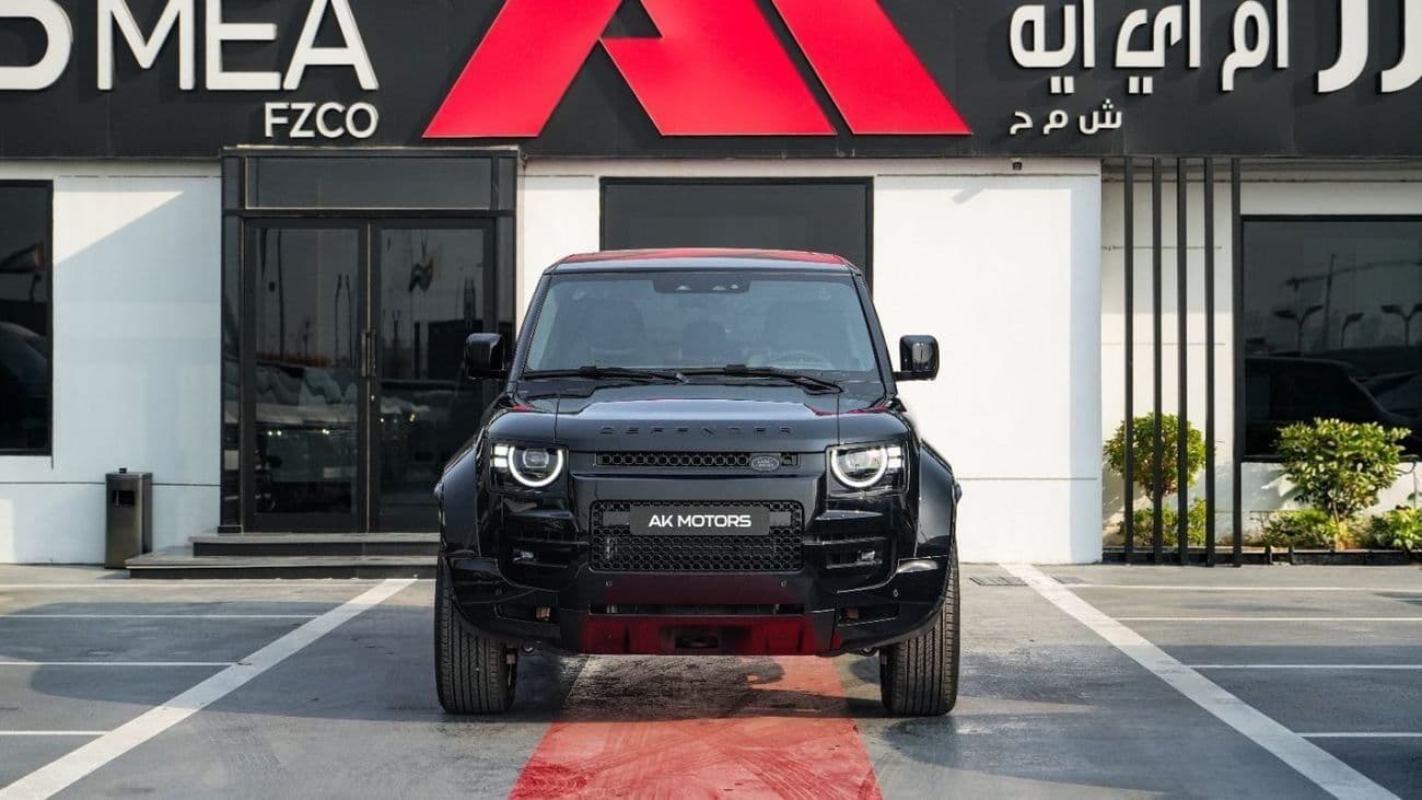 2026 Land Rover Defender Black Black OCTA P635 2026MY Export Only thumbnail 2