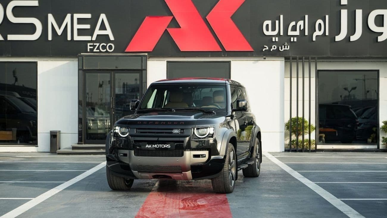 2026 Land Rover Defender Ultimate Edition P525 V8 5.0 Black 2026MY Export thumbnail 3