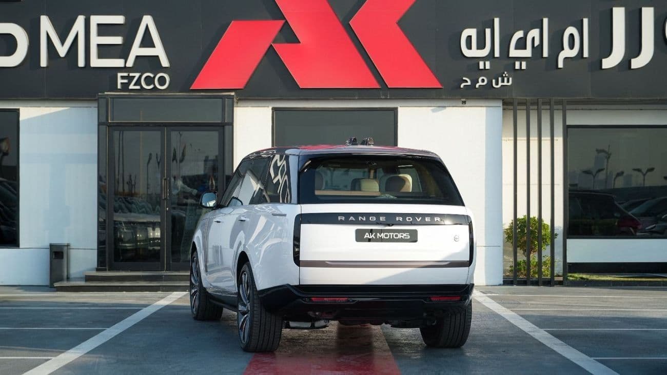 2026 Land Rover Range Rover SV LWB P615 thumbnail 7