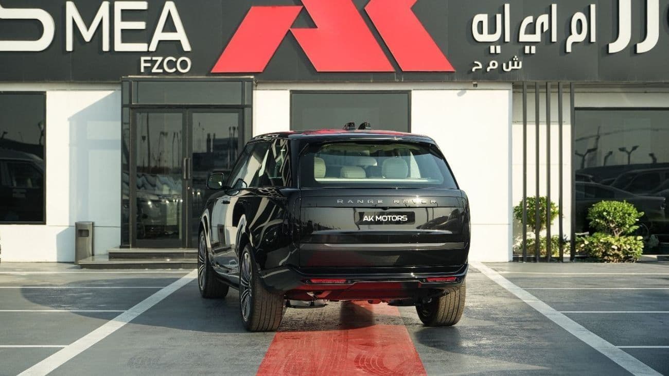 2026 Land Rover Range Rover HSE P400 thumbnail 4
