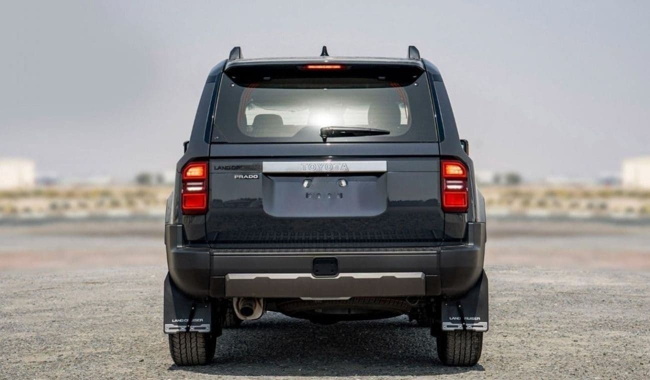2025 Toyota Prado GXR thumbnail 7