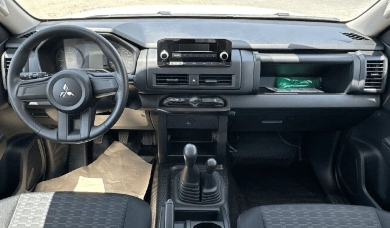 2025 Mitsubishi L200 GL thumbnail 6