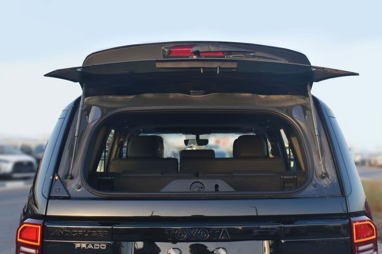 2026 Toyota Prado VXR thumbnail 7