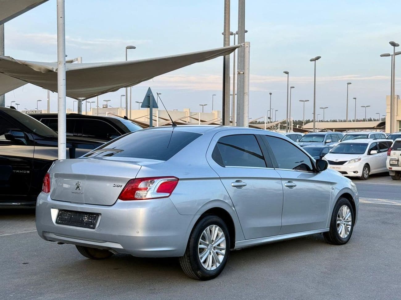 2016 Peugeot 301 thumbnail 6