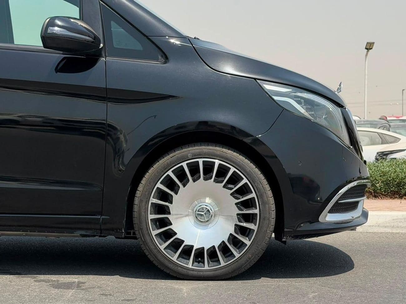 2022 Mercedes Benz V 250 AVANTGARDE/E thumbnail 5
