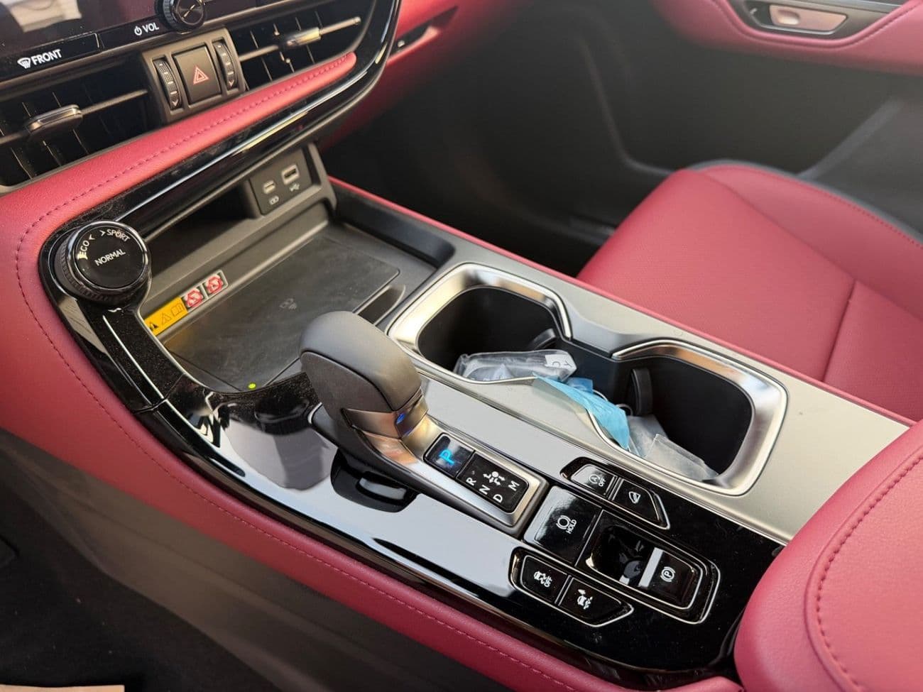 2026 Lexus NX350 PREMIER thumbnail 8