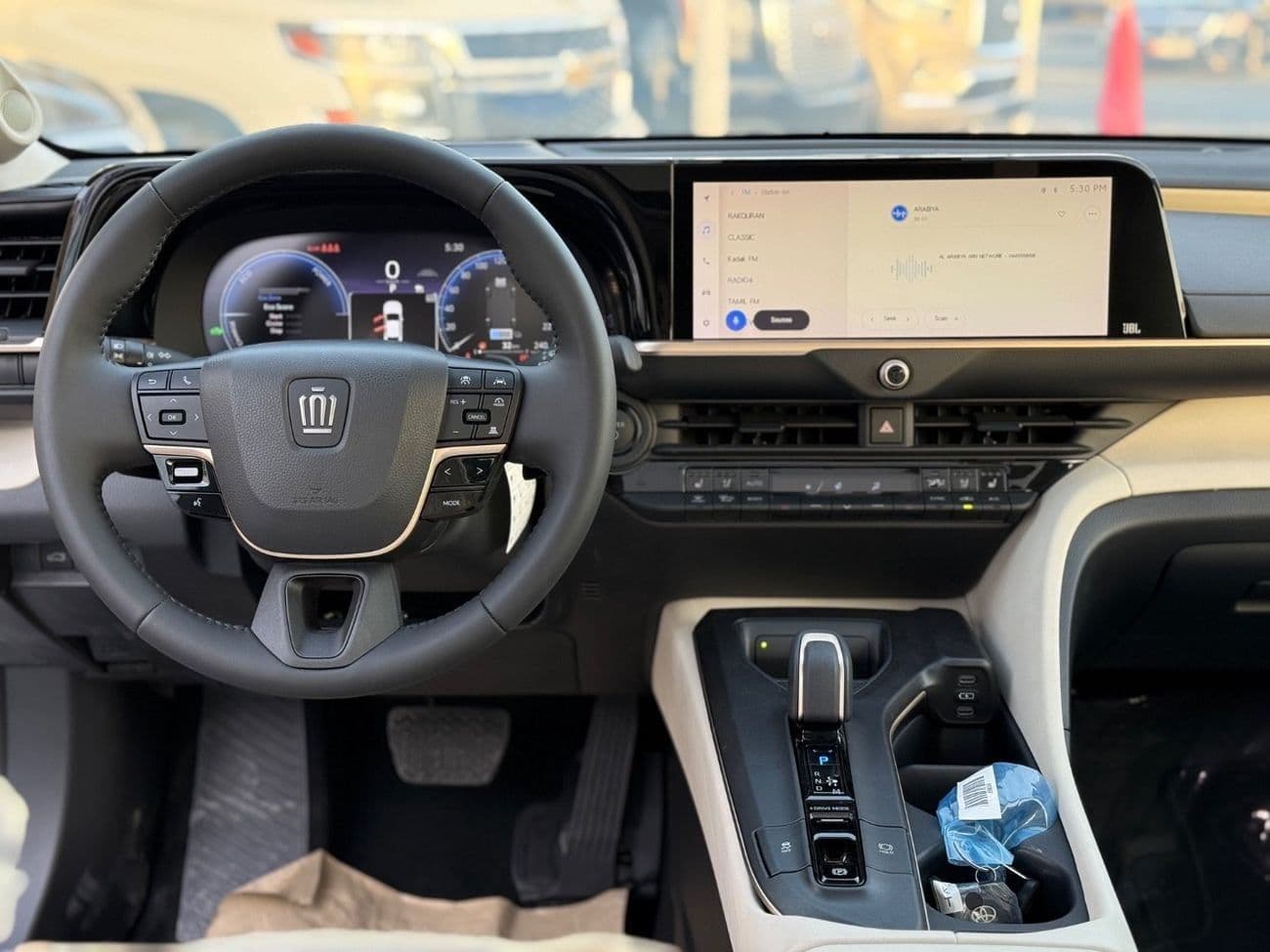 2023 Toyota Crown PLATINUM thumbnail 6