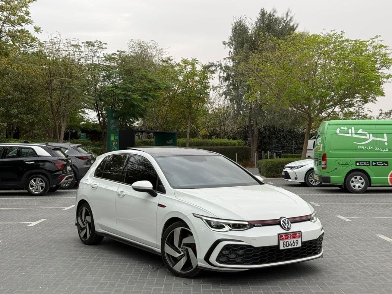 2021 Volkswagen Golf GTI thumbnail 4