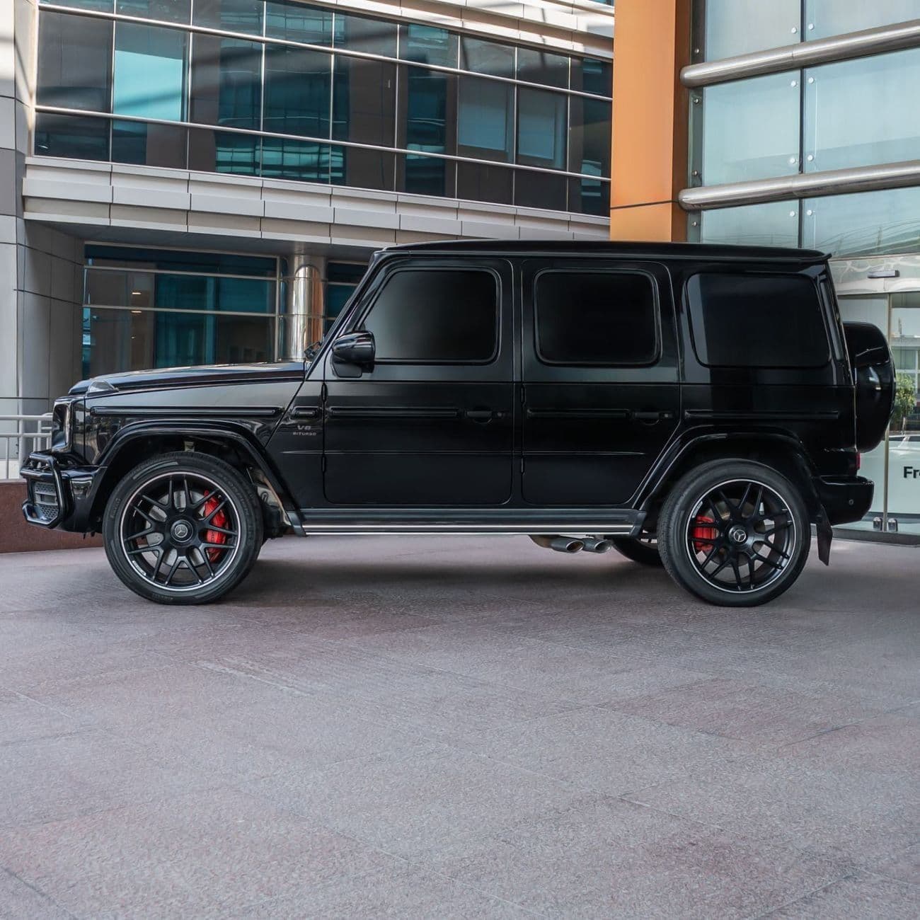 2021 Mercedes Benz G63 AMG STANDARD thumbnail 5