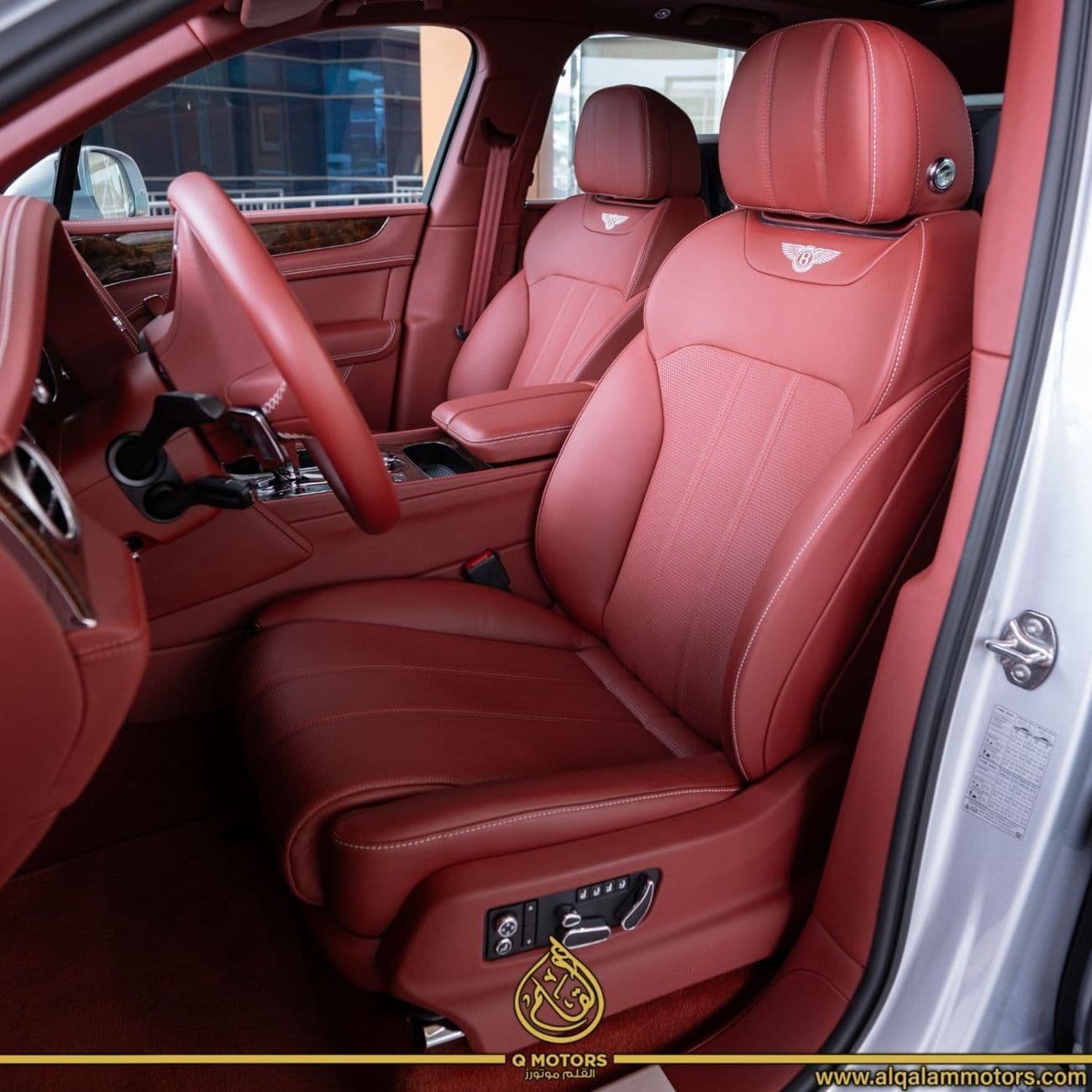 2018 Bentley Bentayga SIGNATURE thumbnail 7