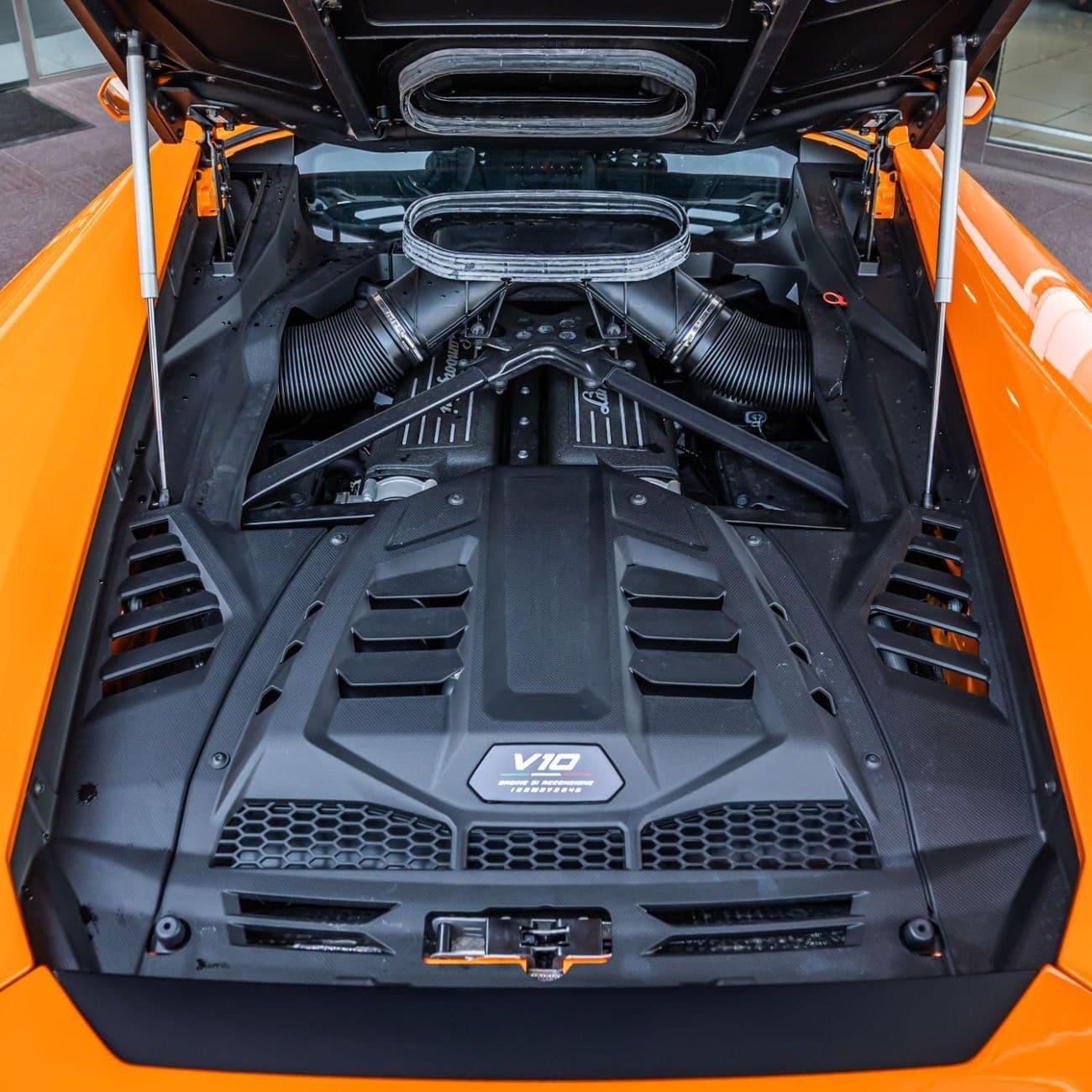 2024 Lamborghini Huracan STERRATO thumbnail 7