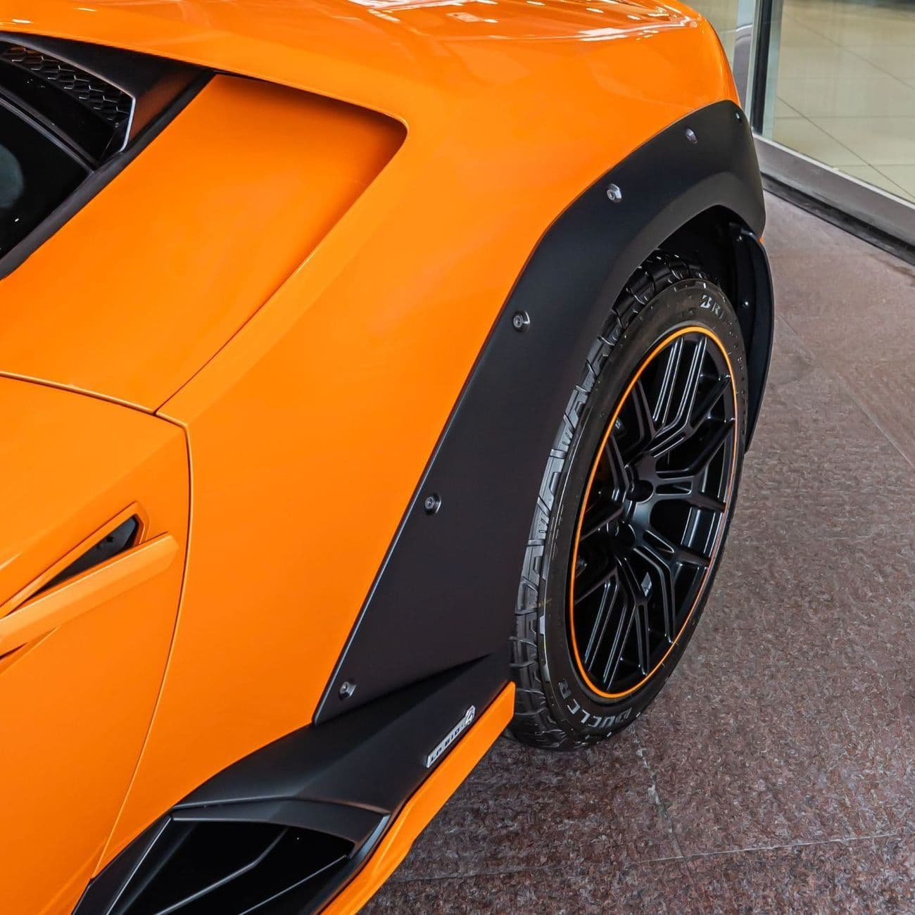 2024 Lamborghini Huracan STERRATO thumbnail 4