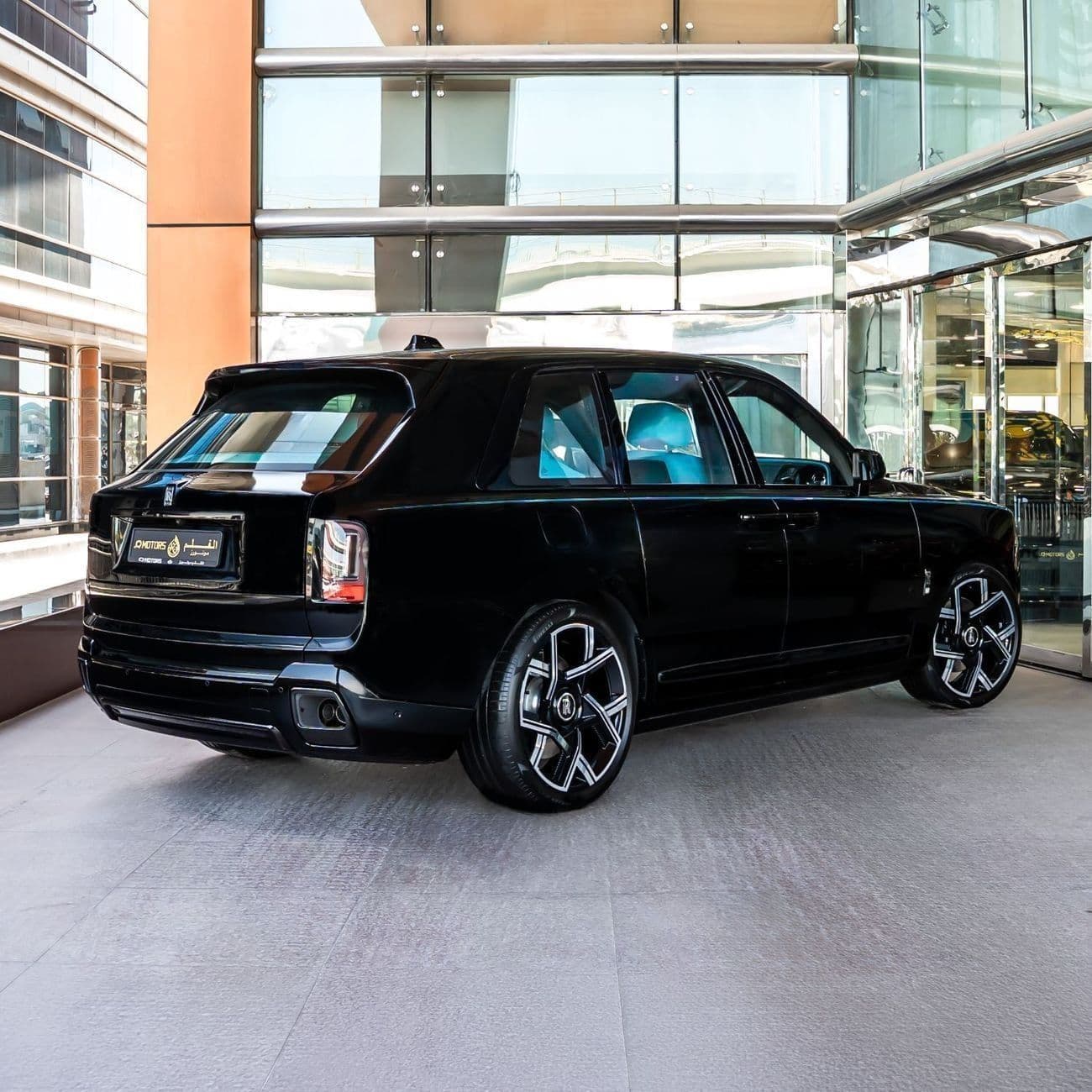 2026 Rolls Royce Cullinan BLACK BADGE thumbnail 2