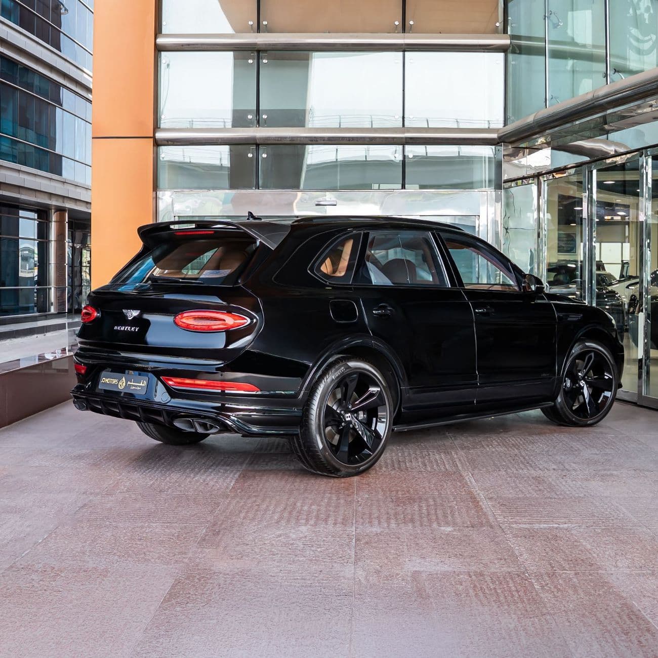 2023 Bentley Bentayga AZURE thumbnail 2