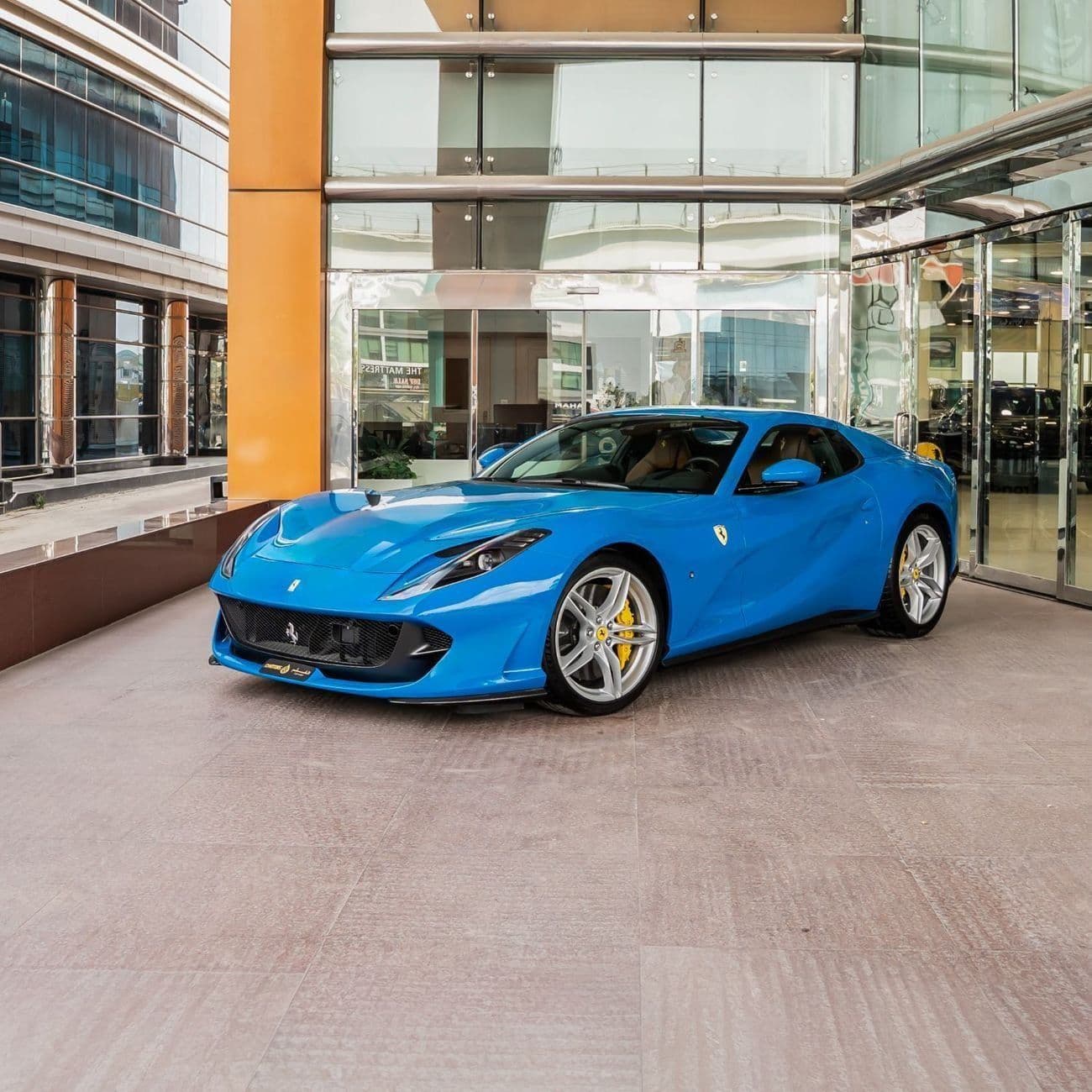 2022 Ferrari 812 GTS thumbnail 5