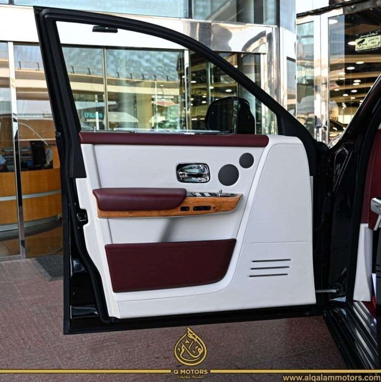 2019 Rolls Royce Phantom EWB thumbnail 4