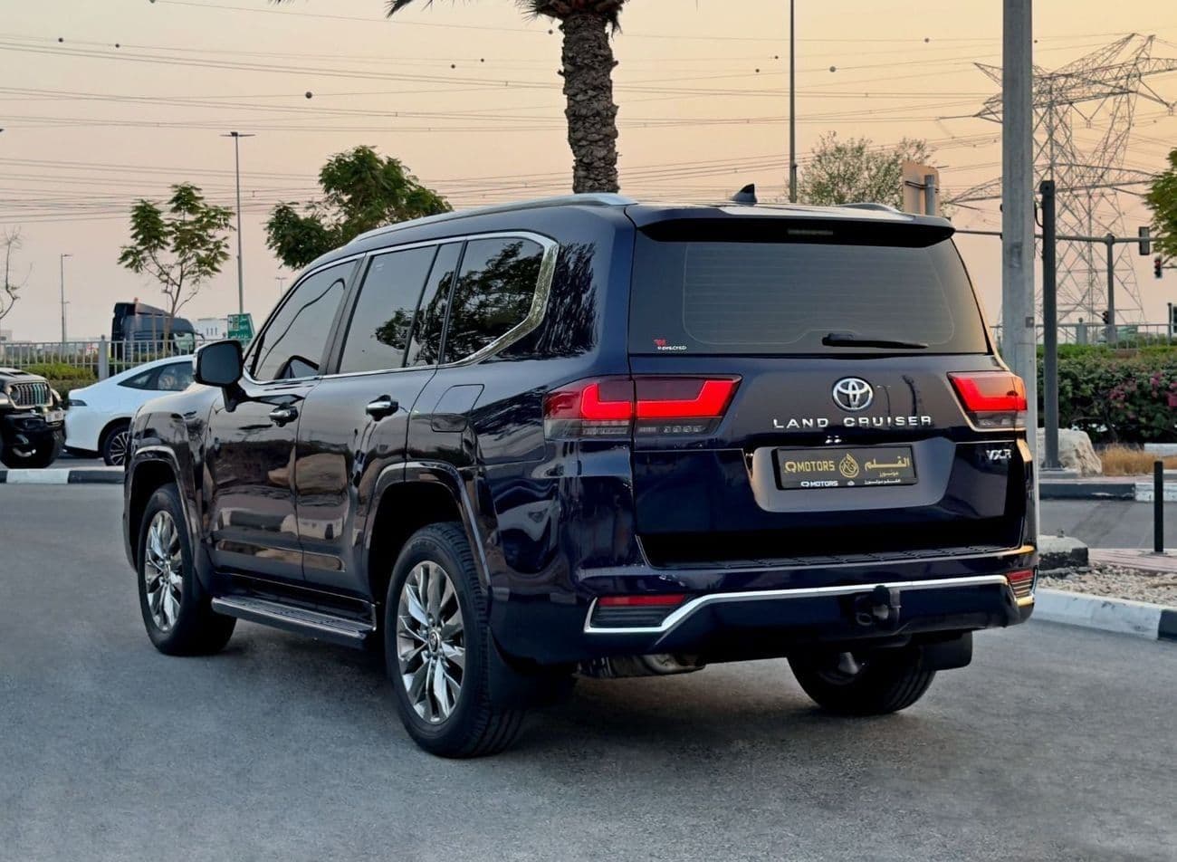 2023 Toyota Land Cruiser VXR thumbnail 5