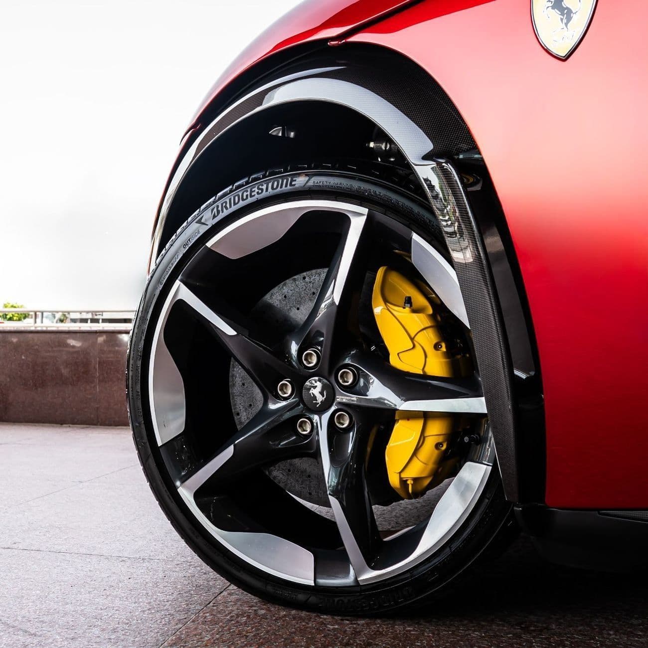 2026 Ferrari Purosangue STANDARD thumbnail 6