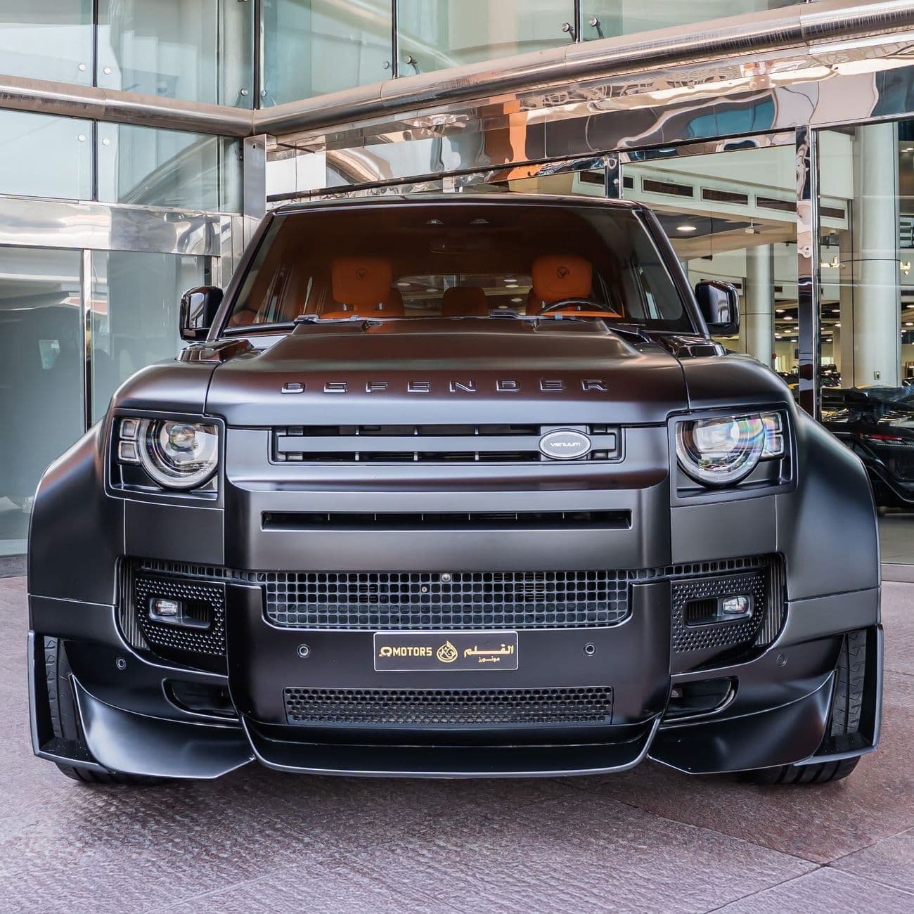 2023 Land Rover Defender 110 X P400 thumbnail 7