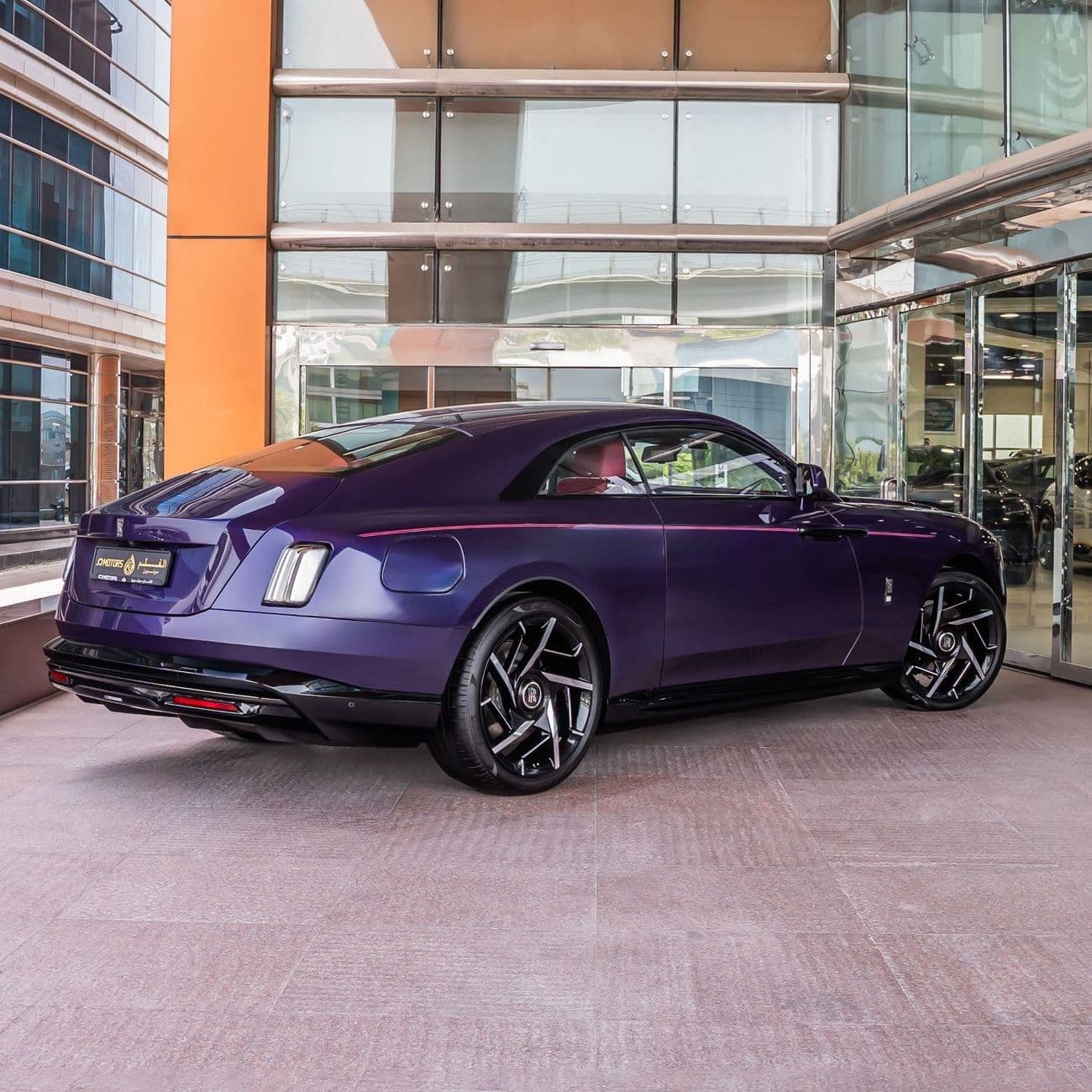 2025 Rolls Royce Spectre STANDARD thumbnail 4