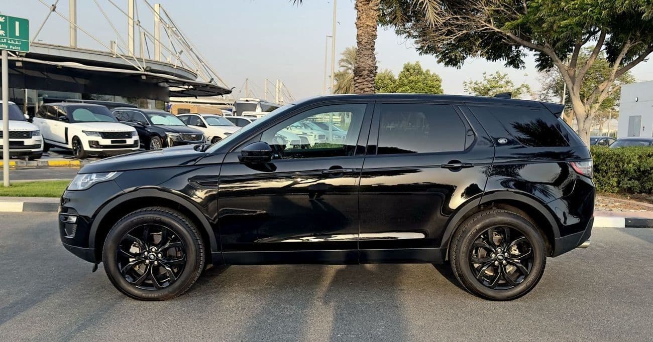 2019 Land Rover Discovery Sport HSE thumbnail 4