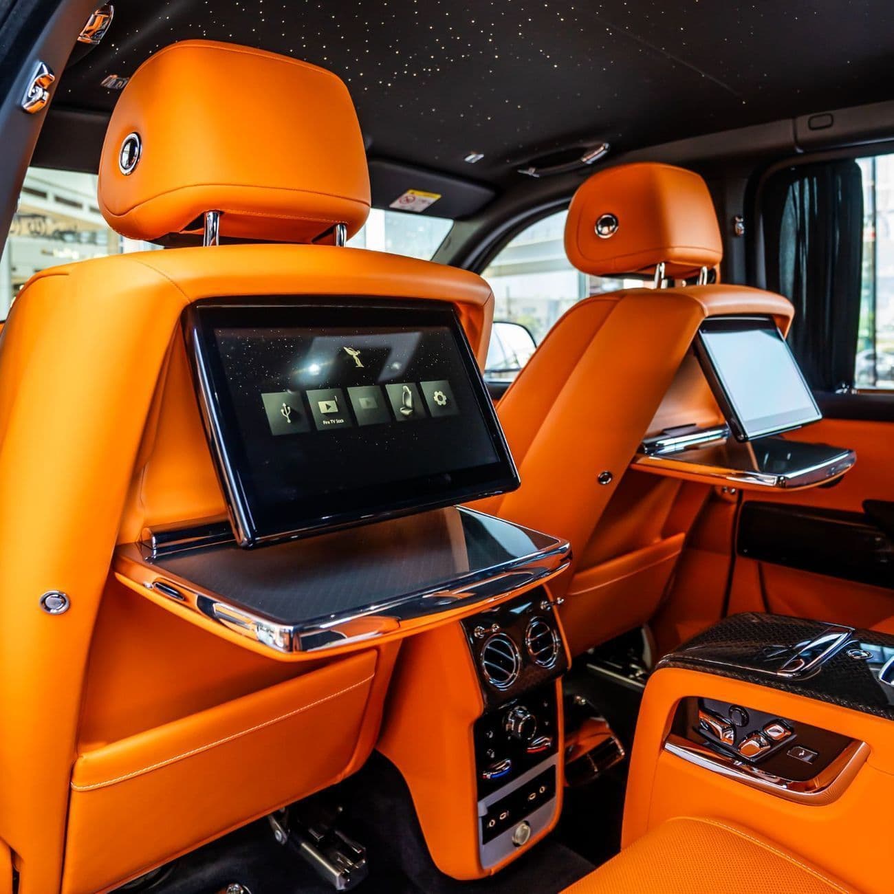 2025 Rolls Royce Cullinan BLACK BADGE thumbnail 8