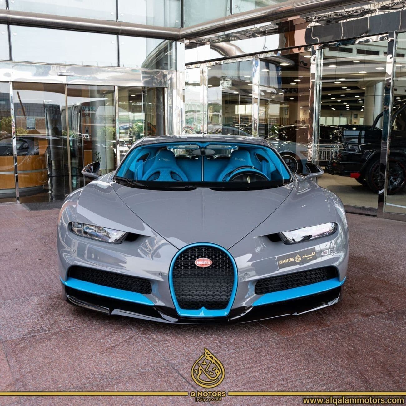 2019 Bugatti Chiron STANDARD thumbnail 2