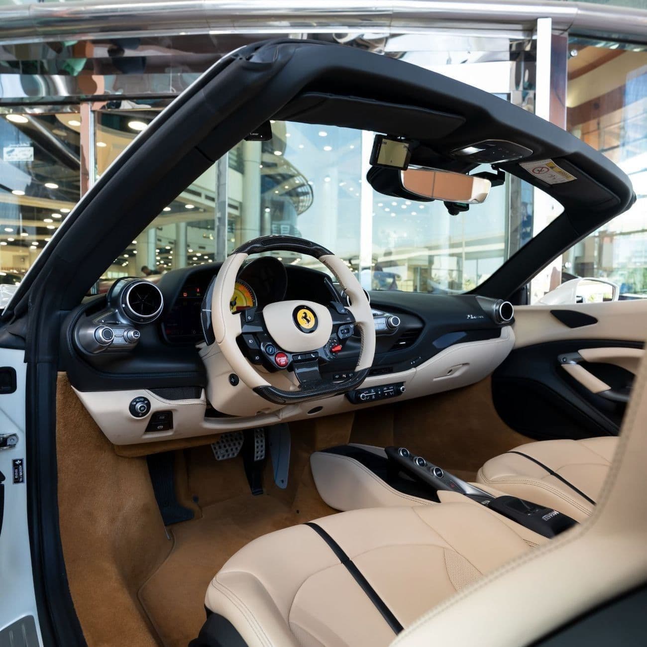 2021 Ferrari F8 Spider STANDARD thumbnail 8