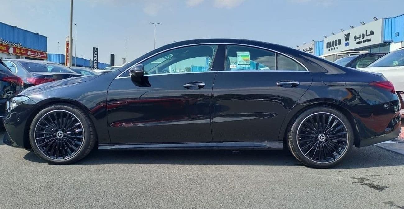 2025 Mercedes Benz CLA 200 AMG thumbnail 4