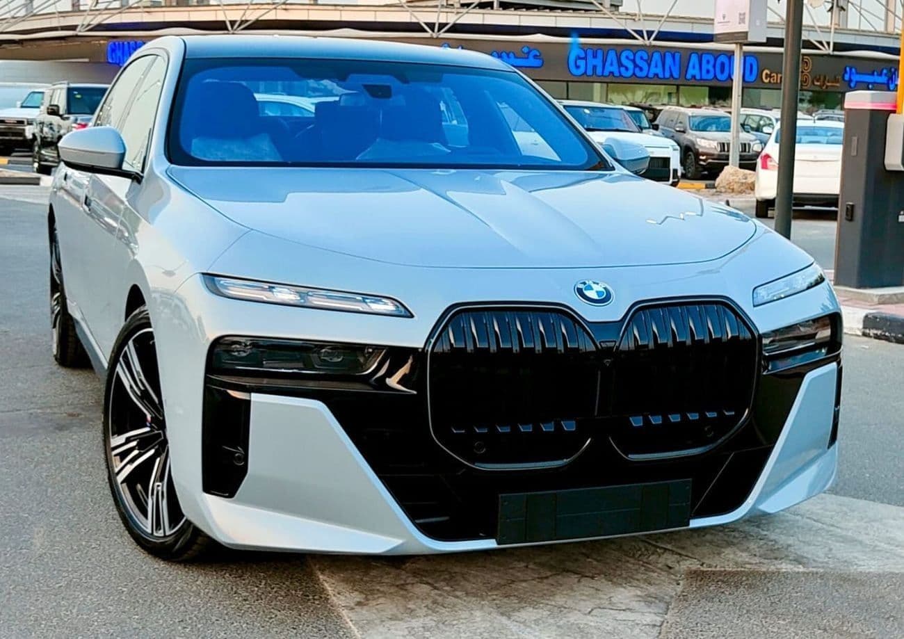 2026 BMW 740i MASTERCLASS M SPORT PACKAGE