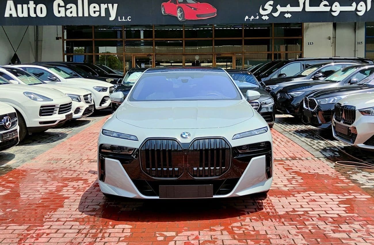2026 BMW 740i MASTERCLASS M SPORT PACKAGE thumbnail 2