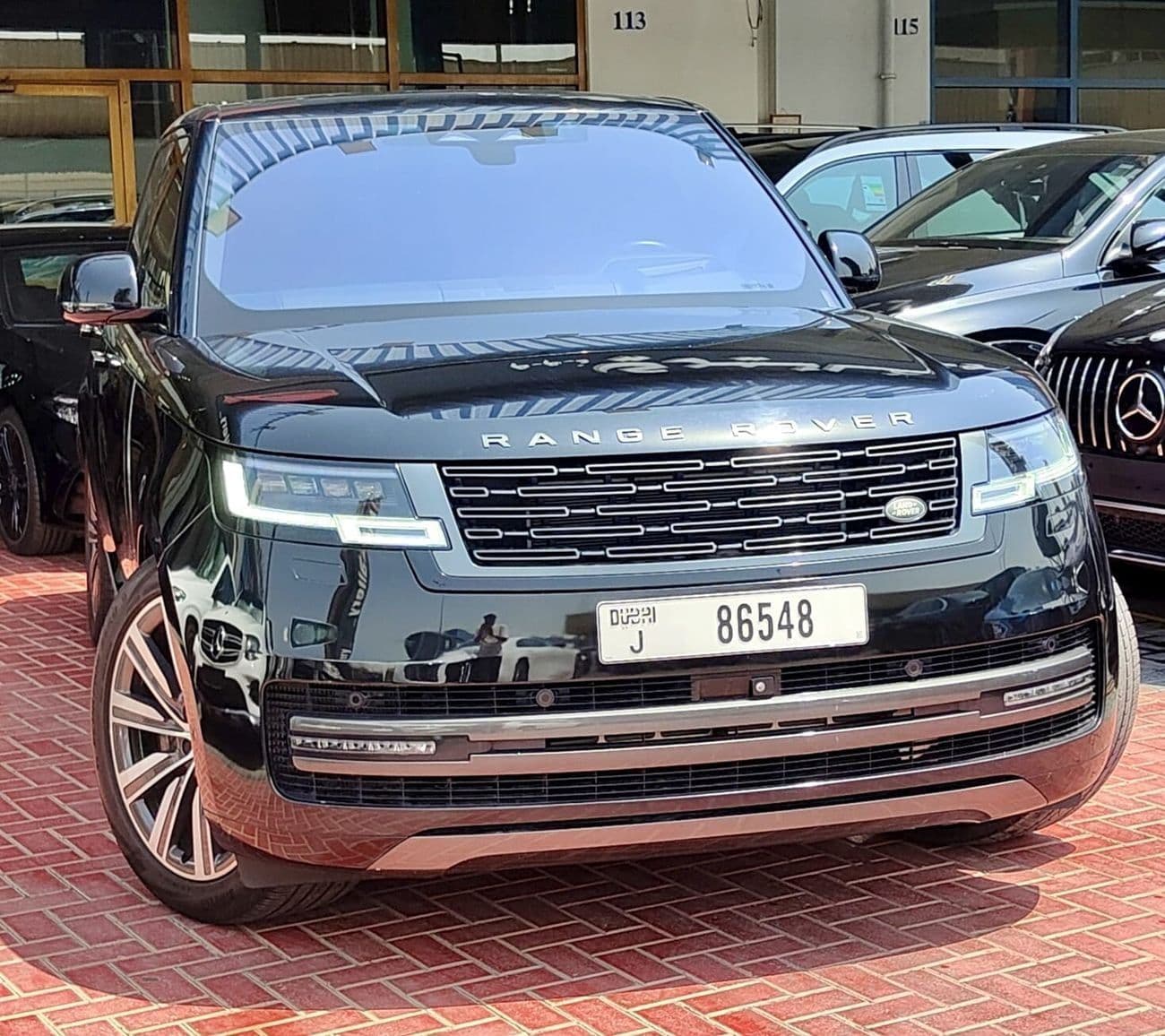 2022 Land Rover Range Rover AUTOBIOGRAPHY P530