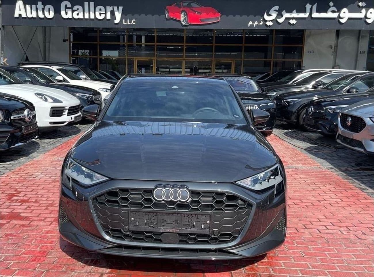 2025 Audi A3 35 TFSI ADVANCED thumbnail 2