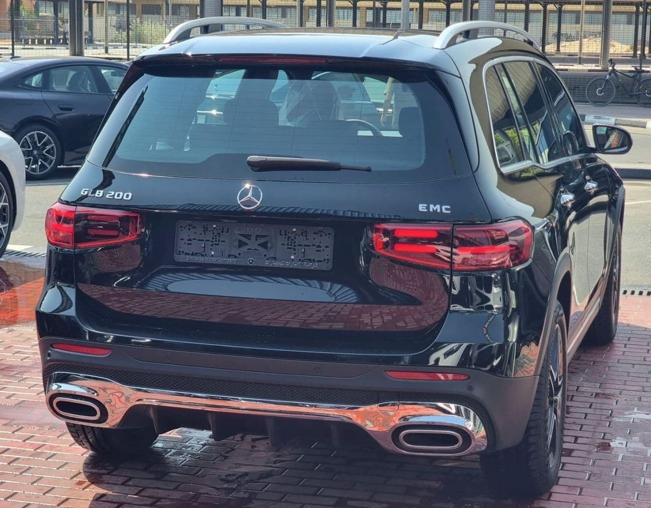 2025 Mercedes Benz GLB200 STANDARD thumbnail 5