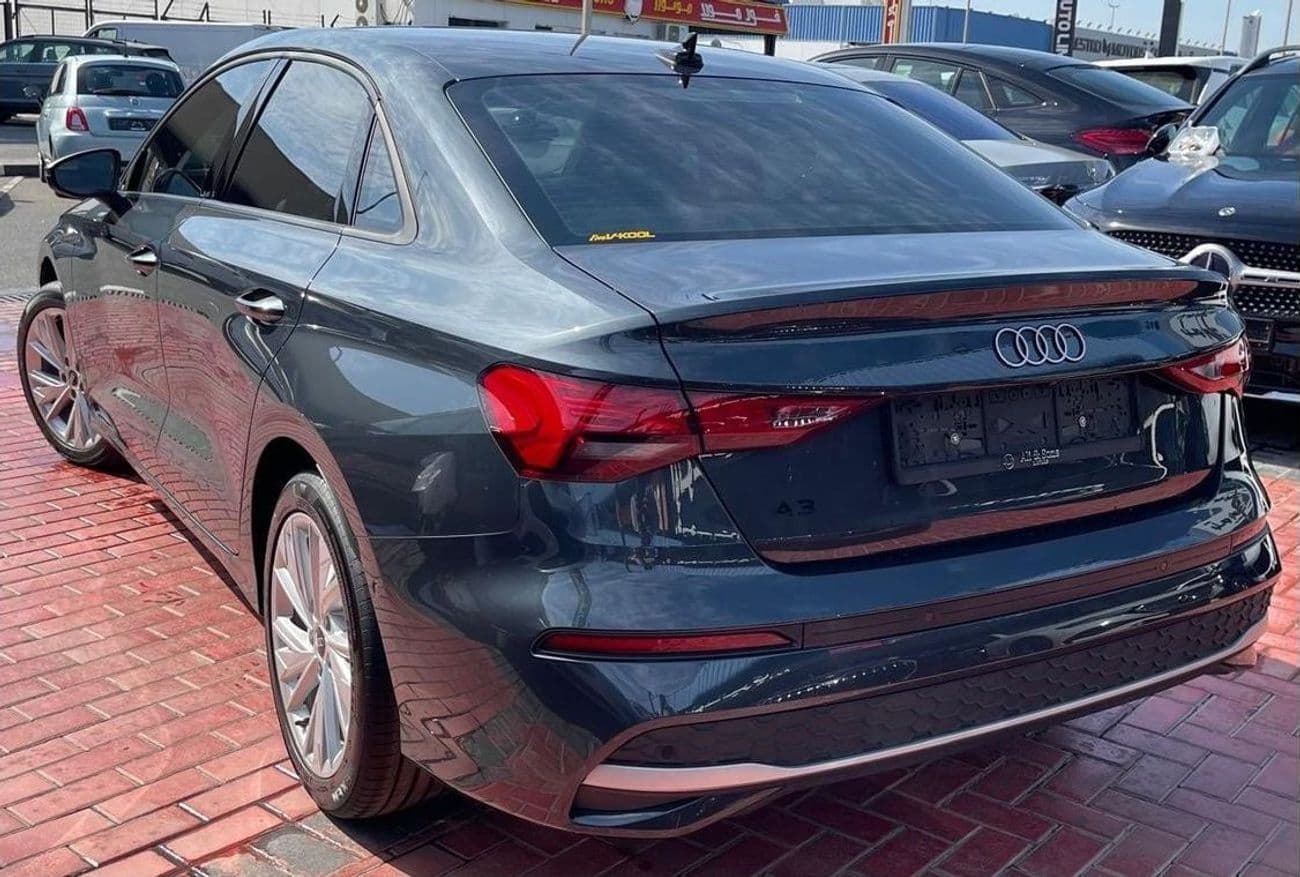2025 Audi A3 35 TFSI ADVANCED thumbnail 8
